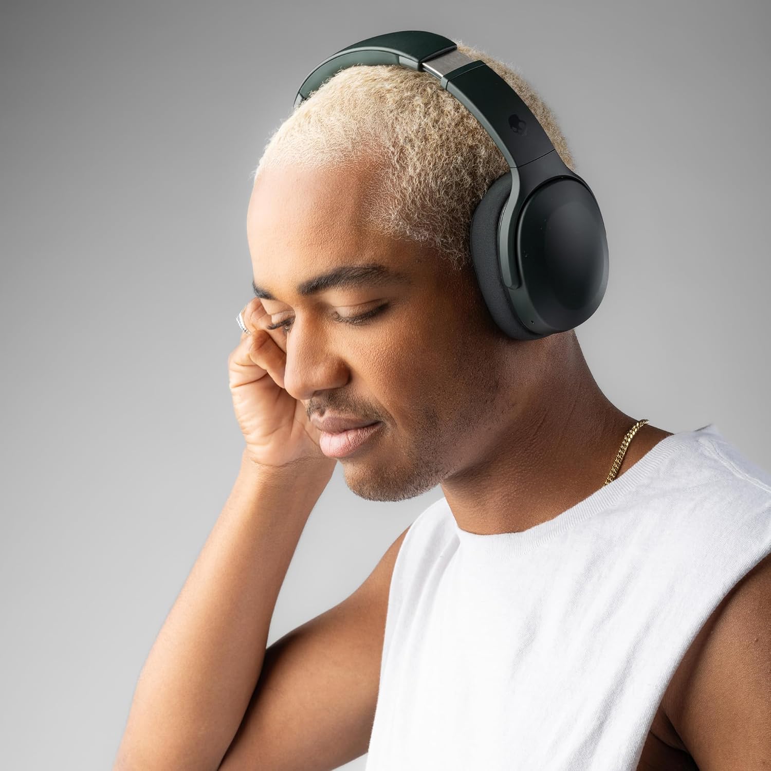 Skullcandy Crusher 540 Active Wireless Bluetooth Headphones with Multi-Sensory Bass, Noise Isolating Over-Ear Fit, Sweat and Water Resistant, 40 Hours Battery, Microphone for iPhone Android - Forest