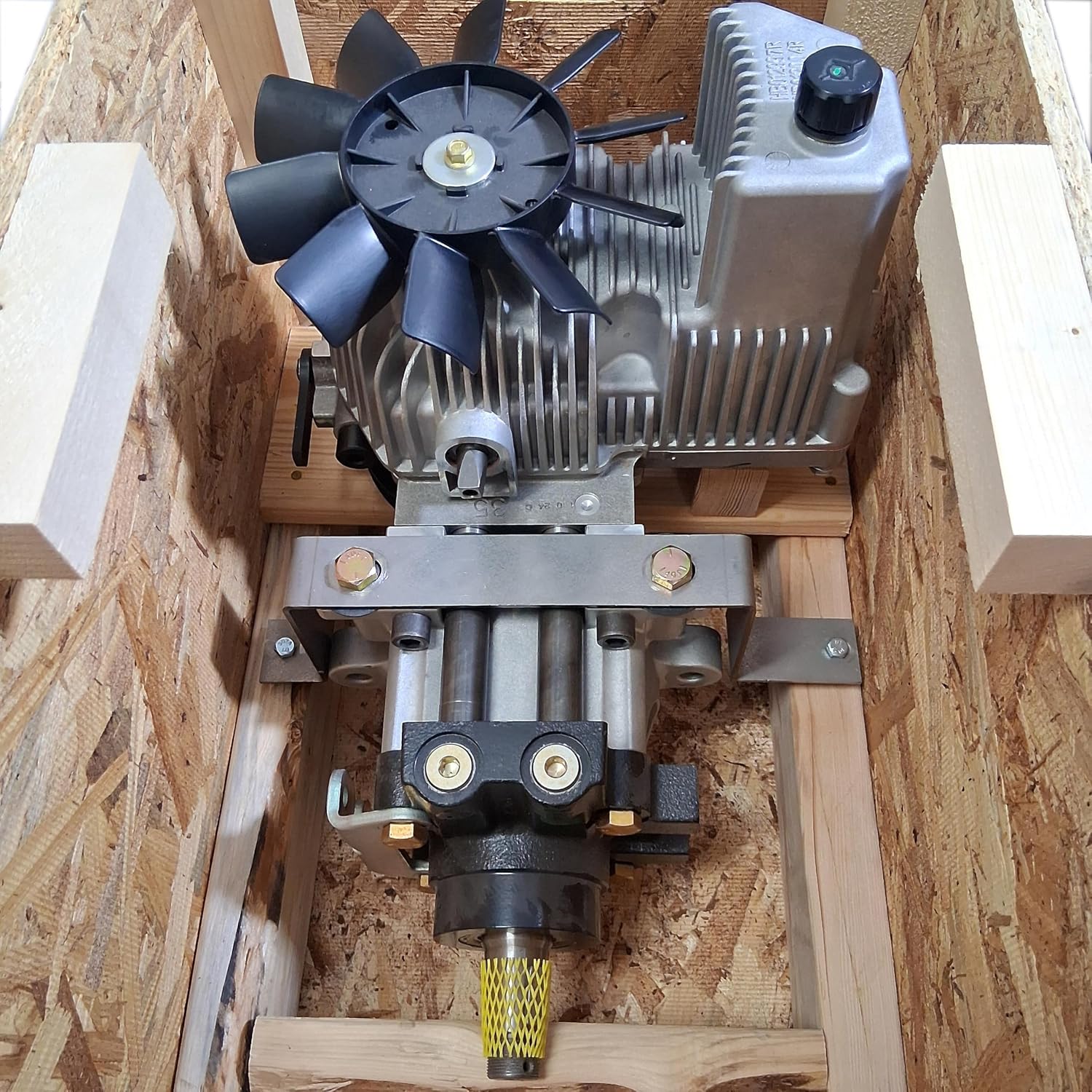Genuine OEM Hydro Pump 135-7908 (Right Hand) Compatible With Toro Z Master and Exmark LZX Mower